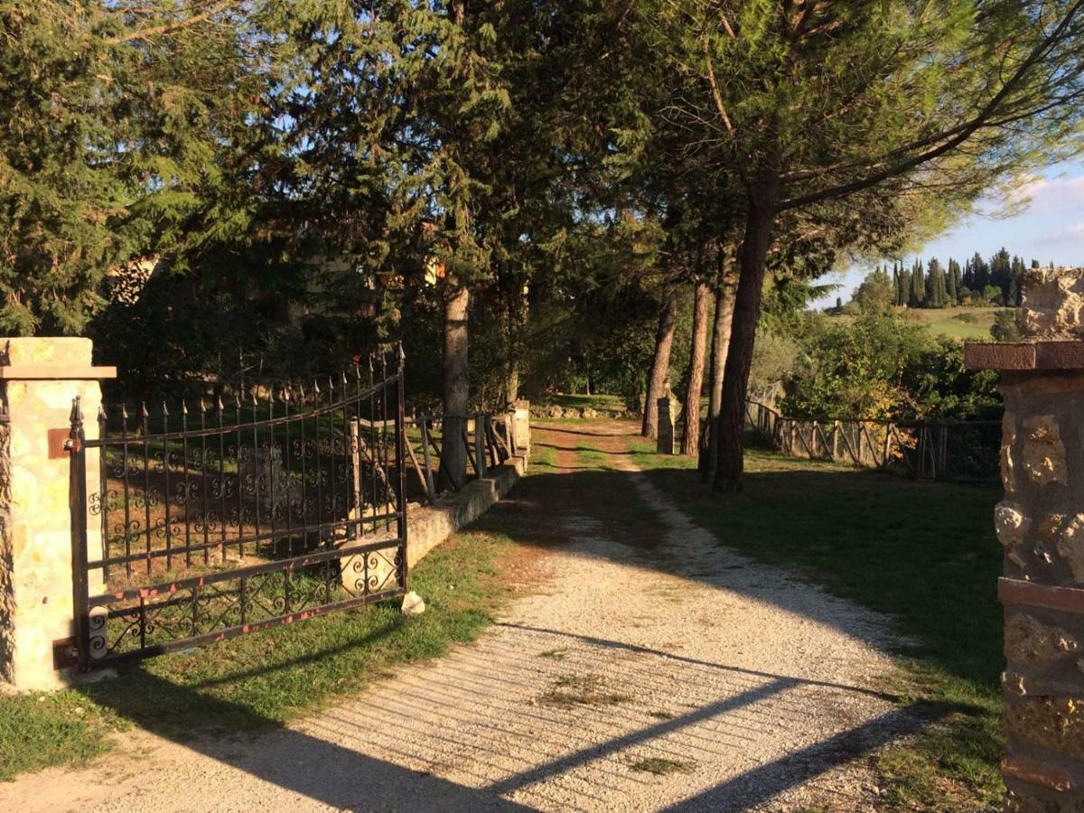 Case Vacanza Podere Risoino Поджибонси Екстериор снимка
